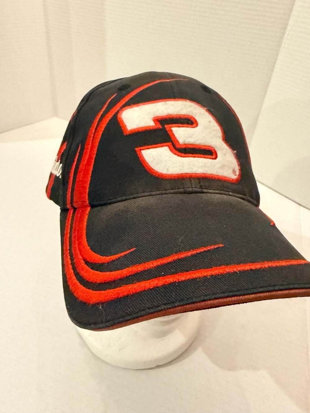 Dale Earnhardt #3 NASCAR Hat Black Red